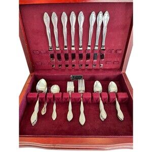 Customcraft CUS11 Stainless C Monogram Flatware Service for 6, 47 Pc plus chest